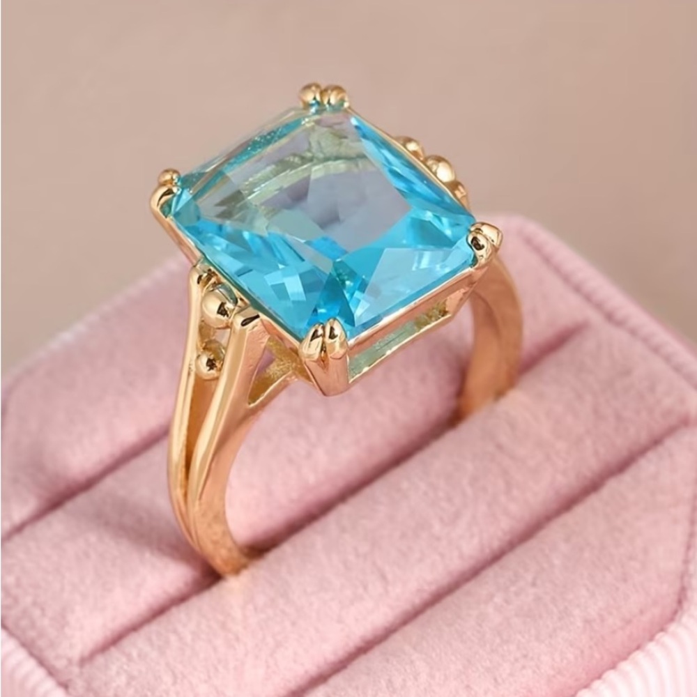 18k Gold Plated Ring with Vibrant Blue Aquamarine Emerald-Cut Stone - Picture 3 of 7